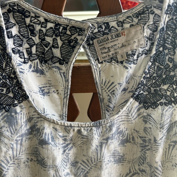 Blue Embellished Cut Out Tank Top Small - Picture 3 of 15